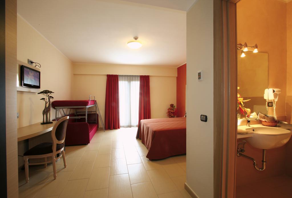 דיאמנטה La Felce Imperial Hotel חדר תמונה